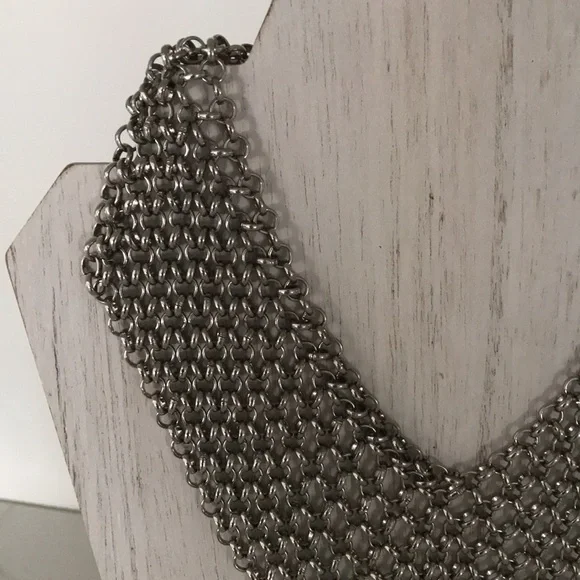 Necklace - Picture 2 of 4